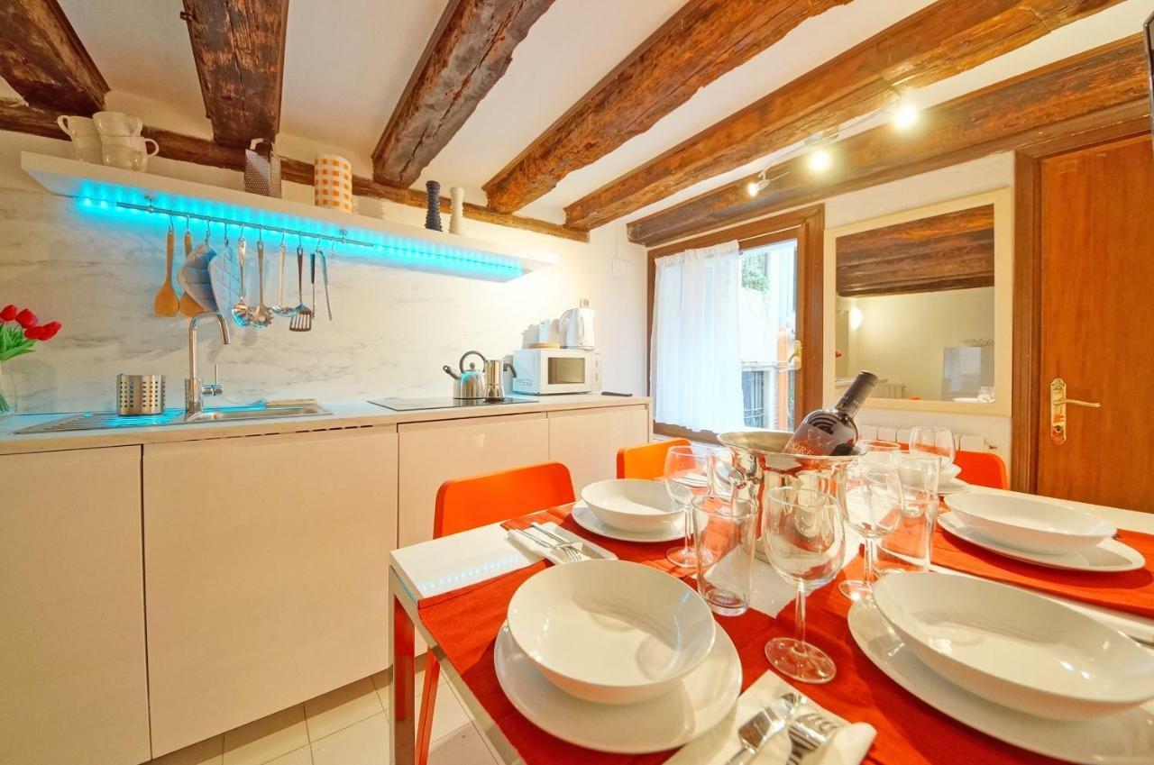 Calle Dei Fabbri San Marco Apartment Venedig Exteriör bild