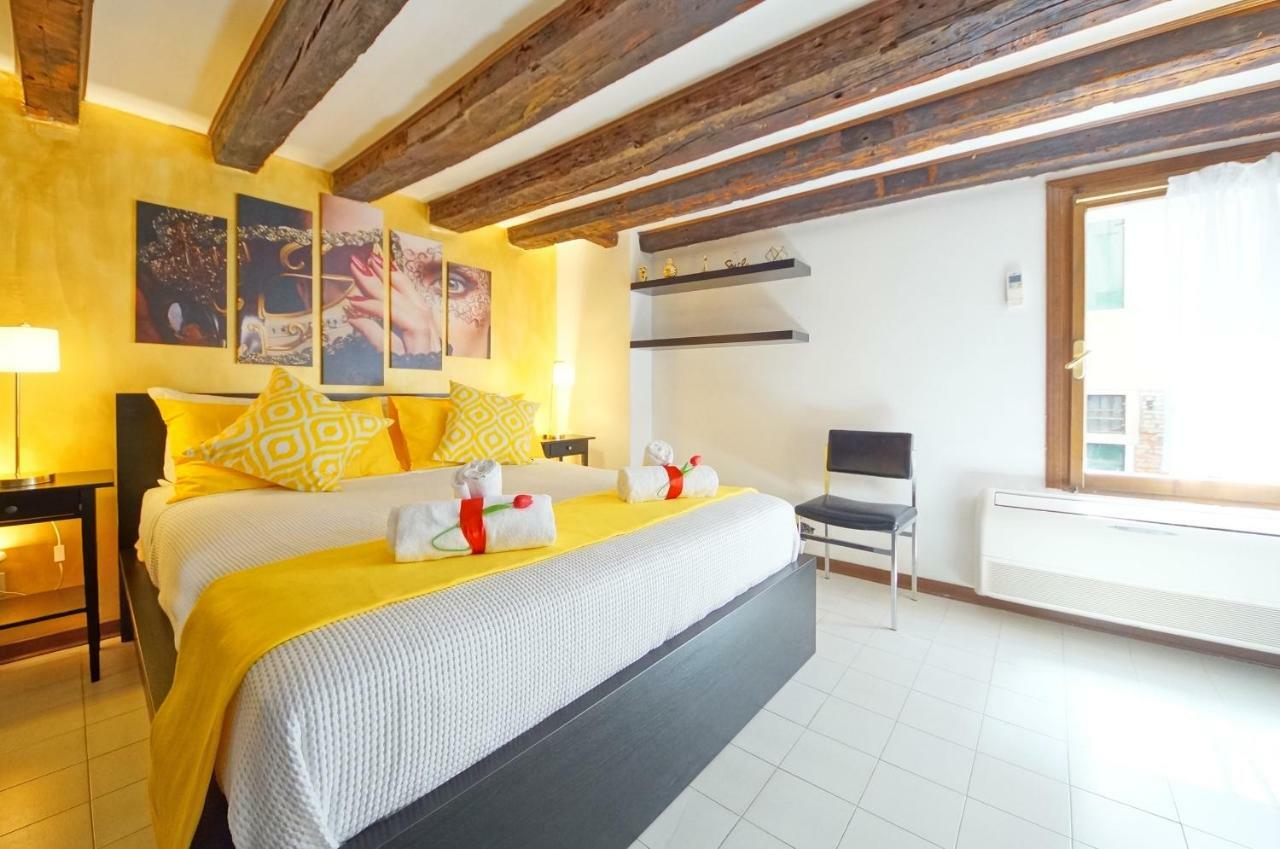 Calle Dei Fabbri San Marco Apartment Venedig Exteriör bild